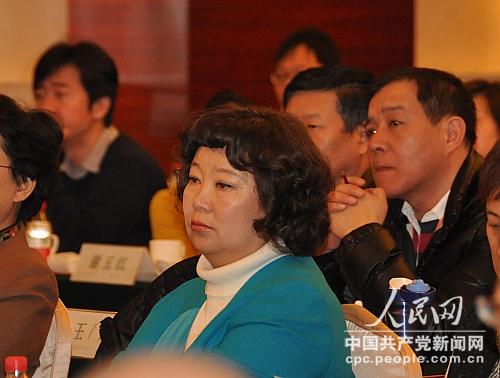 中促会理事、著名演员方青卓与王超 李源摄