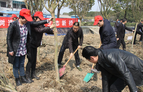 江苏江阴市新桥镇：微信互联微阵地、服务传递正能量【3】